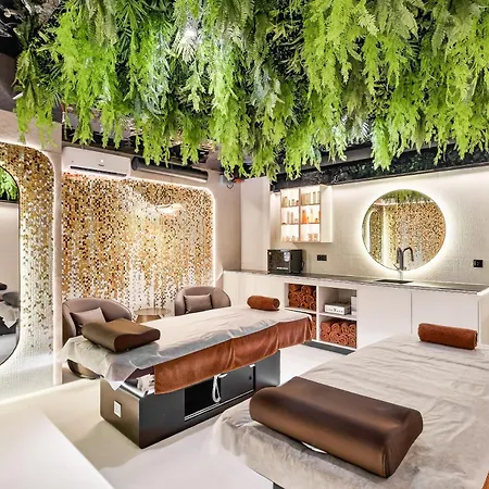 아파트호텔 Natura Z Restauracja Magdy Gessler 5*