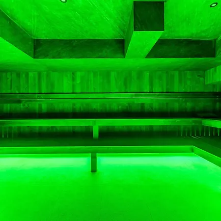 아파트호텔 Natura Z Restauracja Magdy Gessler 초르쉬틴